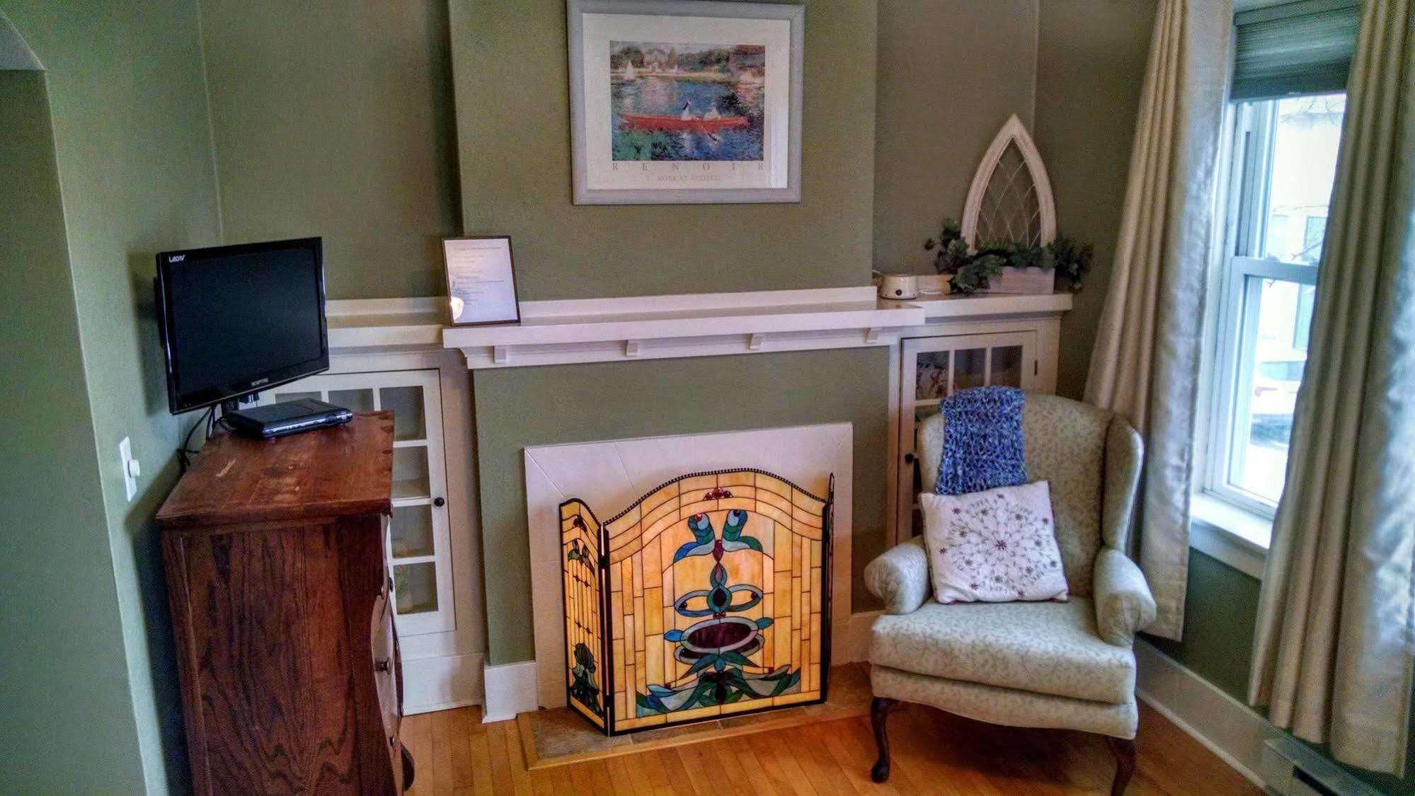 The Vintage Inn Bed And Breakfast Redwood Falls ภายนอก รูปภาพ