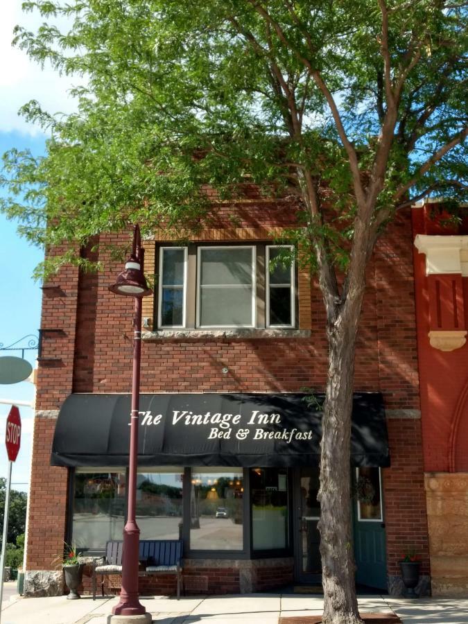 The Vintage Inn Bed And Breakfast Redwood Falls ภายนอก รูปภาพ